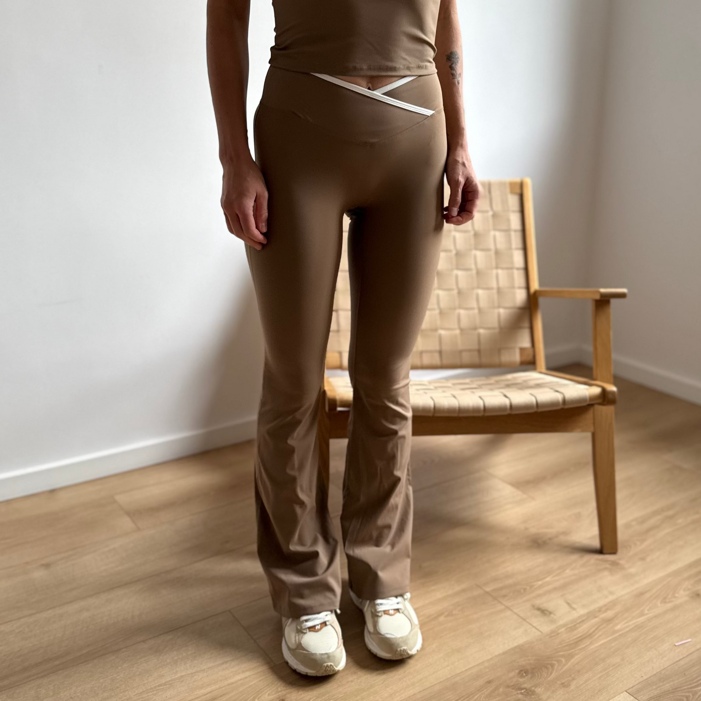 FLOW Flare Leggings