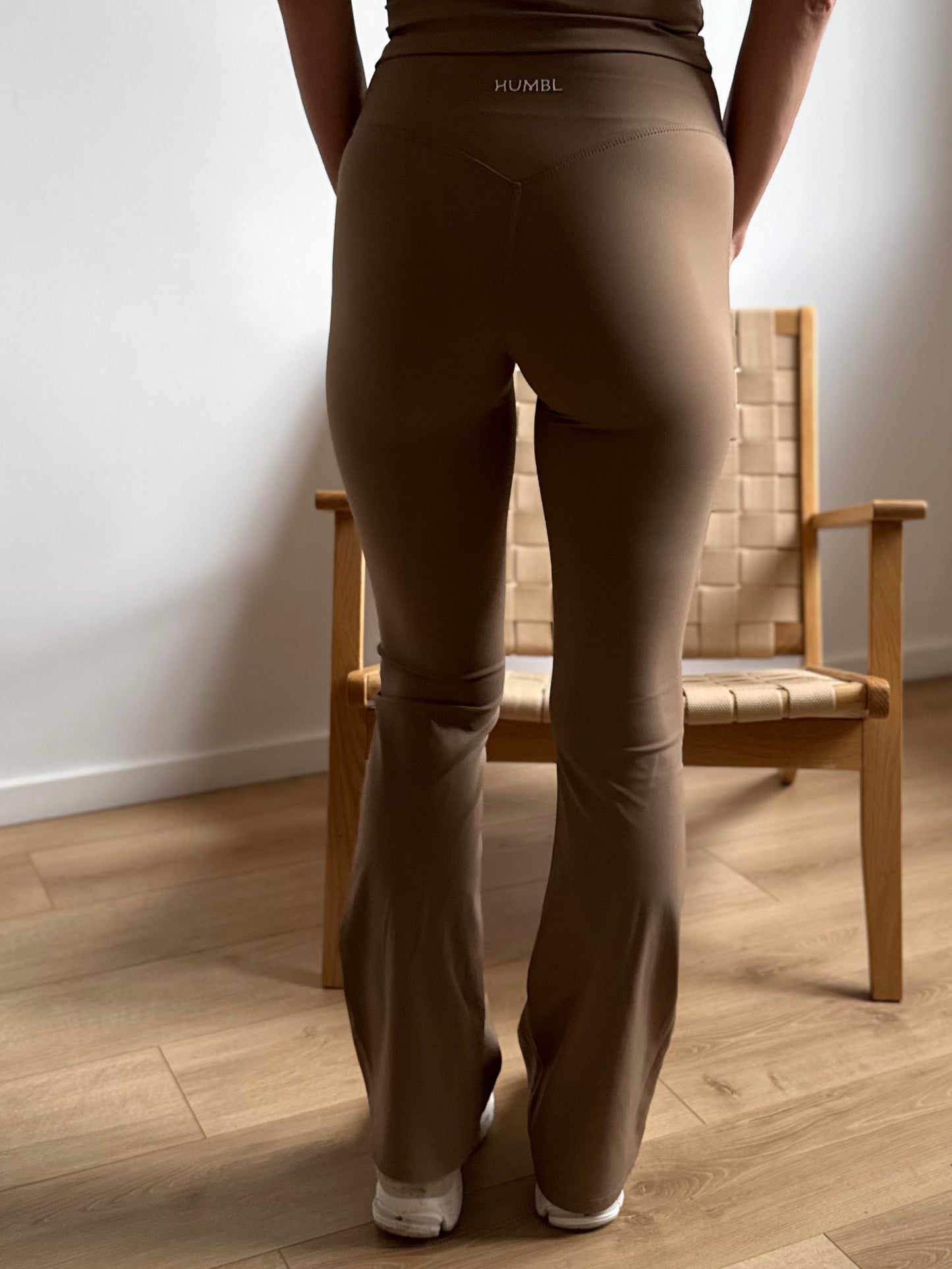 FLOW Flare Leggings
