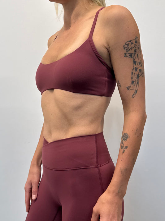 Ballet Cross-Back Adjustable Sports Bra - Burgundy