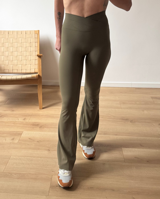 BALLET V-Waist Flare Pants - Olive Green