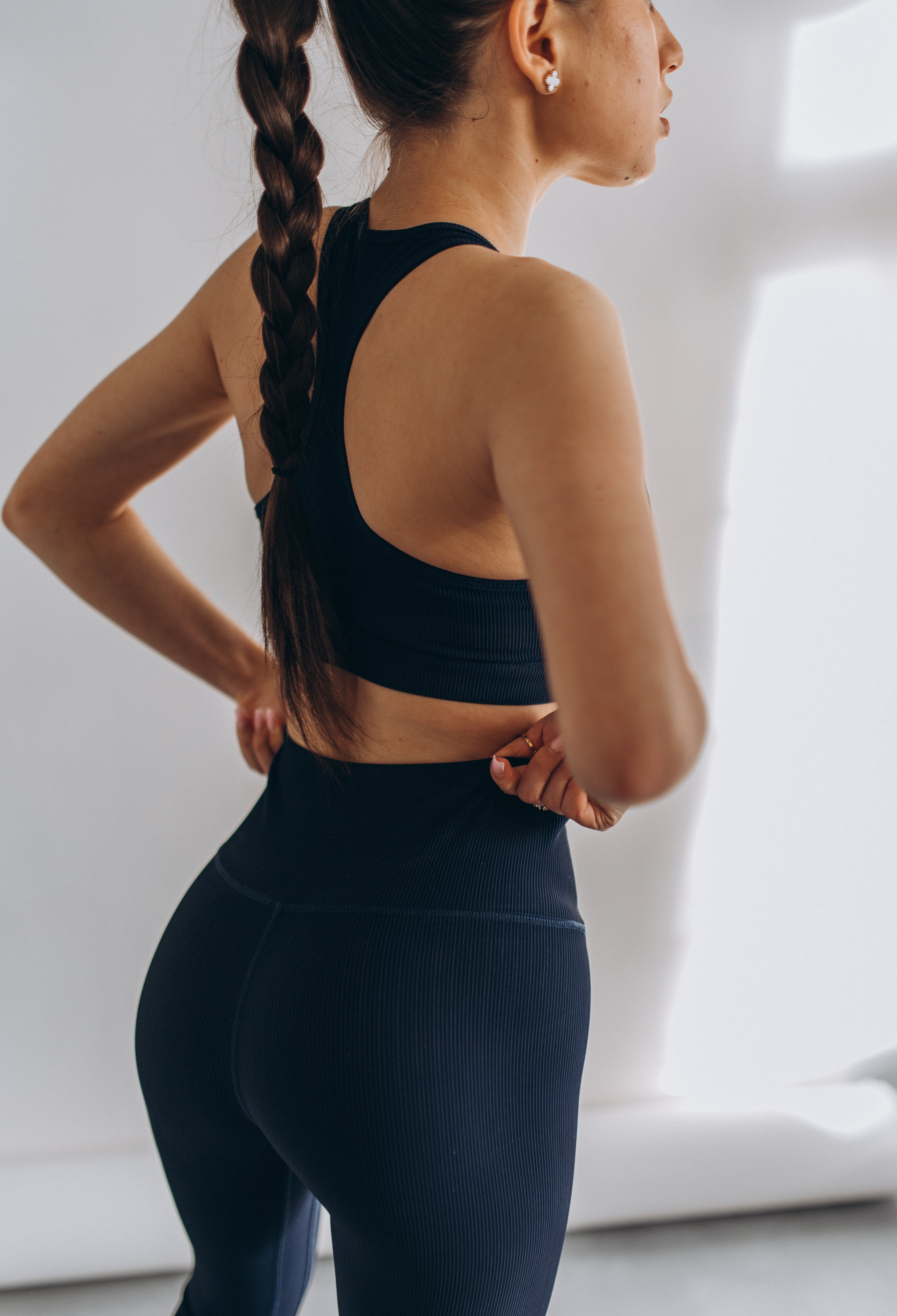 NUSA Ribbed Sports Bra + Mid Rise V-Waist 7/8 Leggings - Navy - Humbl Her