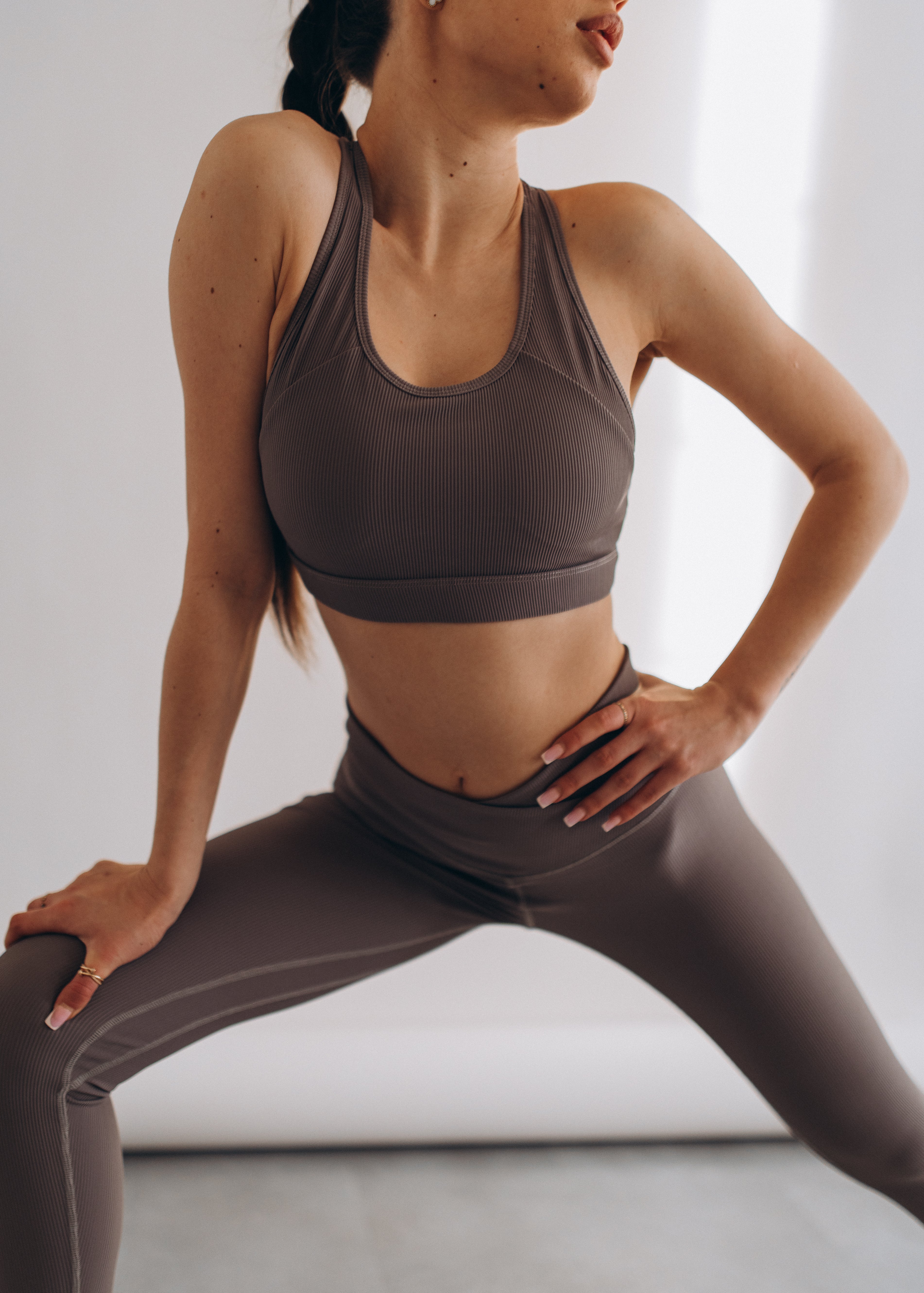NUSA Ribbed Sports Bra + Mid Rise V-Waist 7/8 Leggings - Graphite - Humbl Her