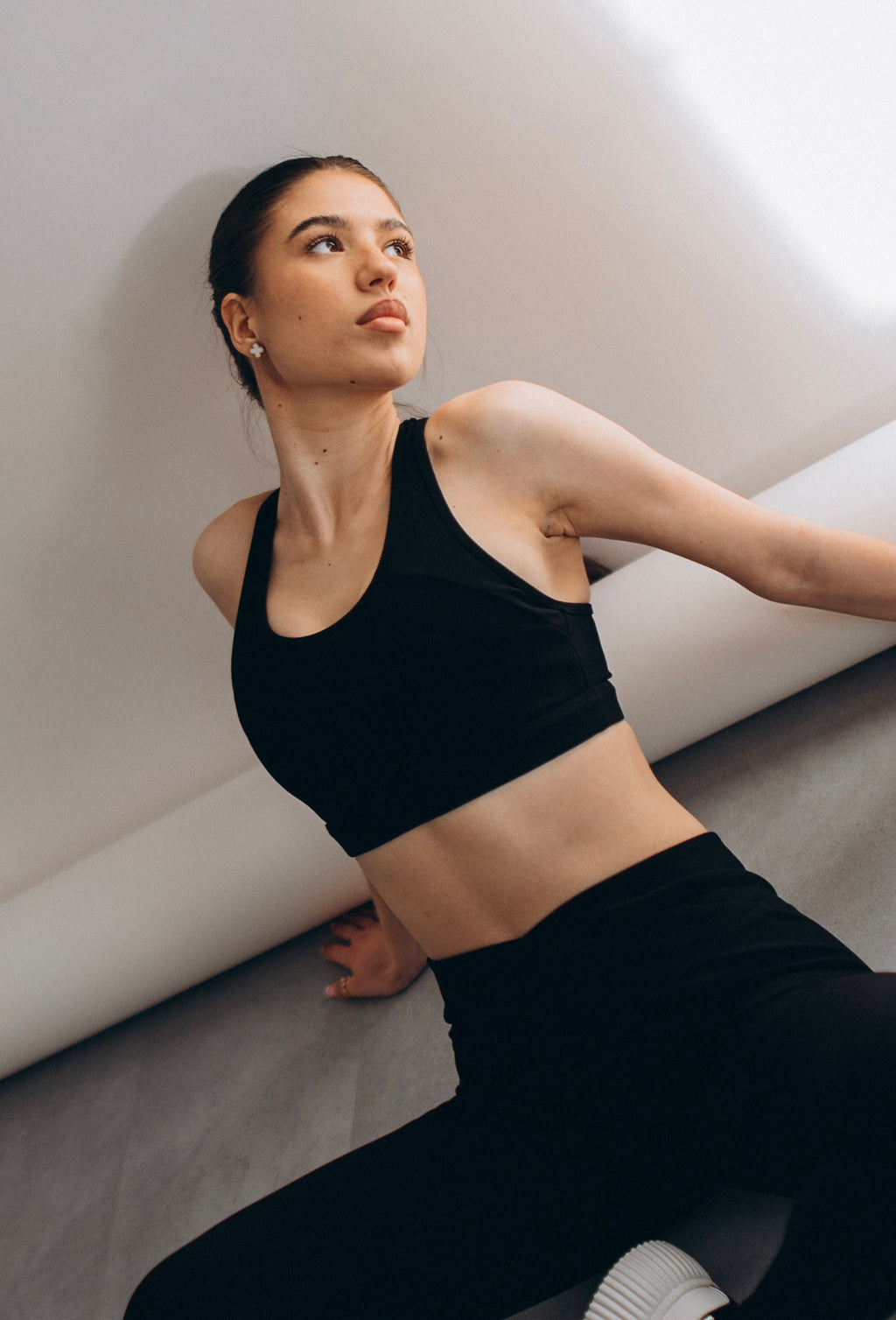 NUSA Ribbed Sports Bra + Mid Rise V-Waist 7/8 Leggings - Black - Humbl Her